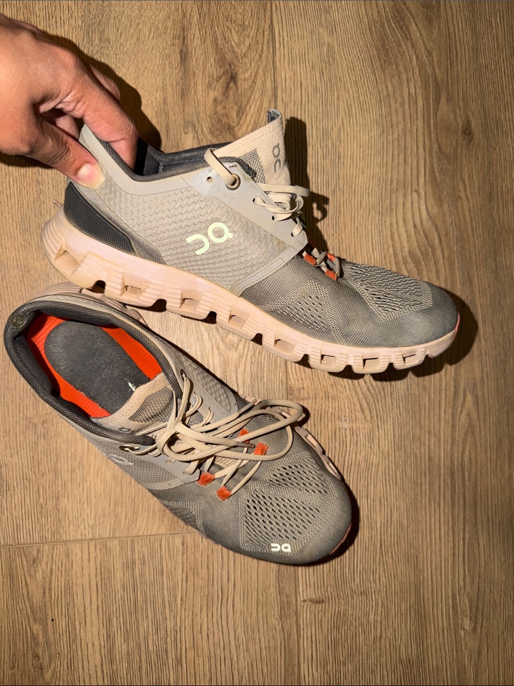 On cloud x2 grey/lavender women’s size 9.5